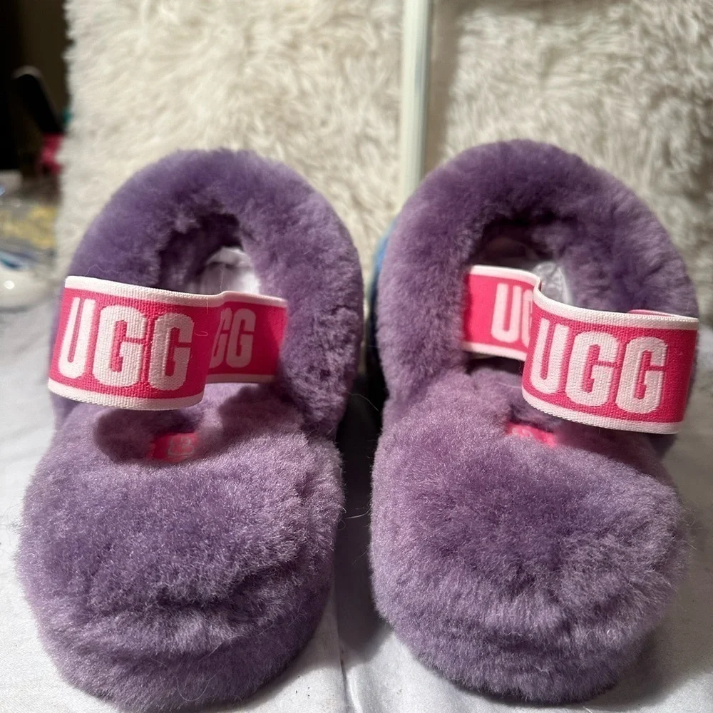 UGG, multicolored fur slides. NWOT. Women’s US size 9. Sandals/ sling backs. - Picture 6 of 7